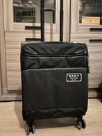 Kofferset: 2x DKNY koffer ZGAN, Sieraden, Tassen en Uiterlijk, Nieuw, Overige materialen, Ophalen of Verzenden, Slot