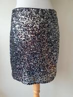 Rok. Zw/ zilvkl pailletten Maat 42. AMISU.  Nieuw, Kleding | Dames, Rokken, Zwart, Maat 42/44 (L), Ophalen of Verzenden, Zo goed als nieuw
