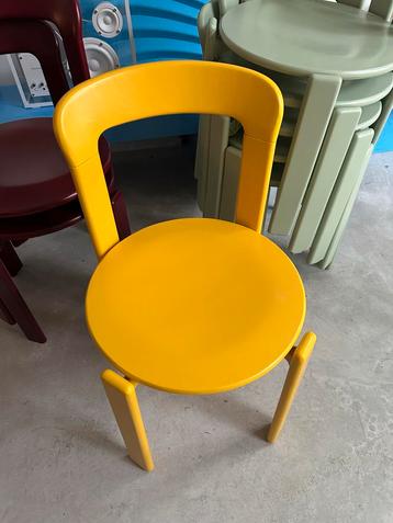 Bruno Rey - Zonnebloem Geel (4 stuks / €350 per stuk) beschikbaar voor biedingen