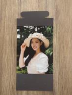 loona island olivia hye standee photocard, Verzamelen, Muziek, Artiesten en Beroemdheden, Ophalen of Verzenden, Zo goed als nieuw