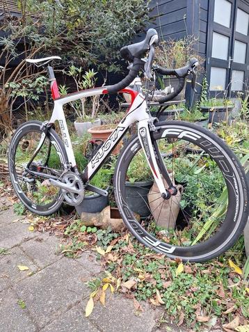 Kuota Kult Ultegra 2x10 50/36 en Fast Forward F6R wielen beschikbaar voor biedingen