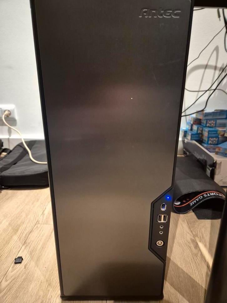 Antec Desktop PC - Gebruikt, Computers en Software, Desktop Pc's, Gebruikt, Onbekend, HDD, SSD, Minder dan 4 GB, Met videokaart