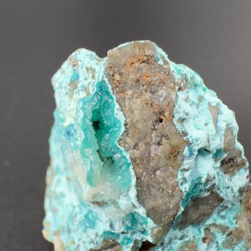 Chrysocolla uit Congo beschikbaar voor biedingen