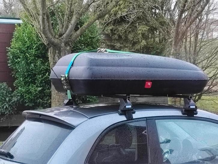 Dakkoffer + dragers voor Fiat 500 -Ideaal voor extra bagage!, Auto diversen, Dakkoffers, Gebruikt, Ophalen