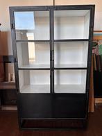Giga Meubel grote zwarte metalen kast servieskast, Huis en Inrichting, Kasten | Vitrinekasten, Ophalen, 100 tot 150 cm, Glas, Industriële metalen kast Giga Meubel