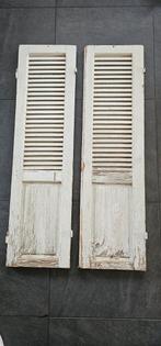 Raamluiken / louvre luiken, Ophalen