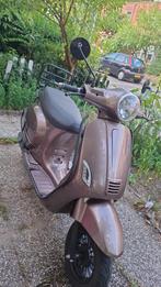 La souris E-sourini scooter, Fietsen en Brommers, Snorfietsen en Snorscooters, Elektrisch, Zo goed als nieuw, Ophalen, Overige merken