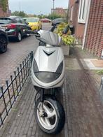Viva city 2takt, Fietsen en Brommers, Scooters | Peugeot, Ophalen of Verzenden, Zo goed als nieuw, Tweetakt, Vivacity
