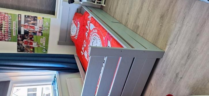 Weinig gebruikt, 1 persoonsbed met lades., Huis en Inrichting, Slaapkamer | Bedden, Zo goed als nieuw, Eenpersoons, 90 cm, 200 cm