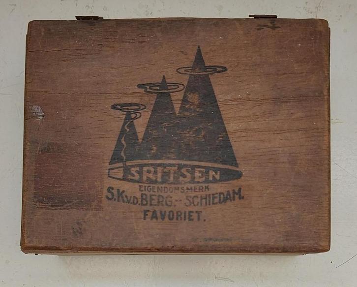 Oud Sigarenkistje van Sigarenhandel S.K. van de Berg, Antiek en Kunst, Curiosa en Brocante, Ophalen of Verzenden