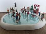 Lemax schaatsbaan figuur beweging- muziek, Diversen, Kerst, Ophalen of Verzenden, Gebruikt