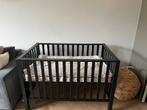 Tweelingbox EuropeBaby zwart, met matras en kleed, Ophalen, Zo goed als nieuw, Overige typen