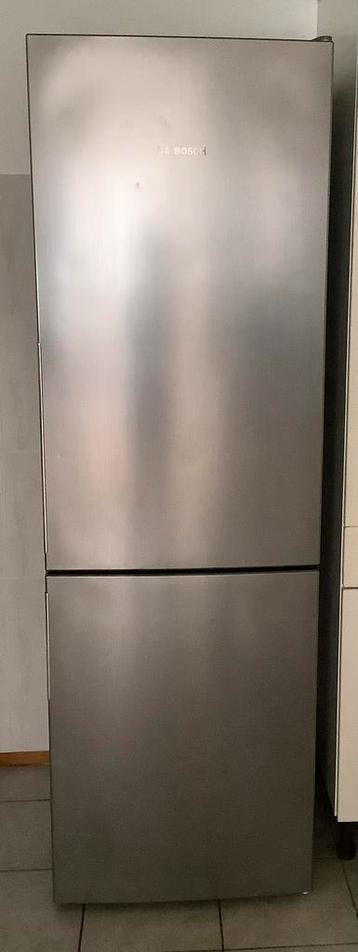 Vrijstaande Bosch koelvriescombinatie KGE36BL41 (A+++) beschikbaar voor biedingen