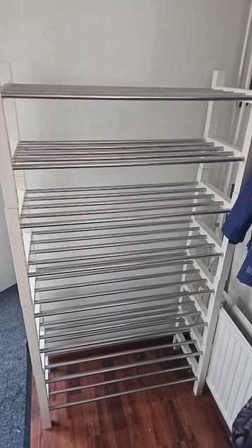 IKEA Schoenenrek Tjusig beschikbaar voor biedingen