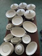 Servies bijna compleet, Antiek en Kunst, Antiek | Servies los, Ophalen