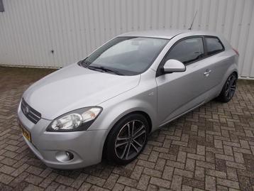 Kia pro_cee'd 1.6 X-ecutive ( APK KEURING BIJ AFLEVERING! ) beschikbaar voor biedingen