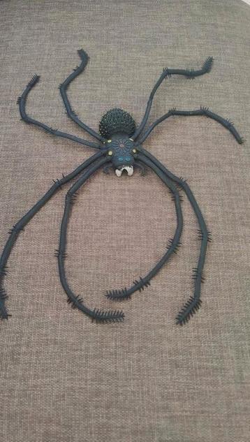 Grote zwarte nep spin / nepspin - Halloween Decoratie beschikbaar voor biedingen