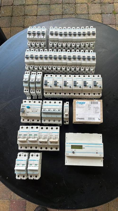 Diverse Hager automaten aardlekschakelaars, Doe-het-zelf en Verbouw, Elektra en Kabels, Schakelaar, Ophalen of Verzenden