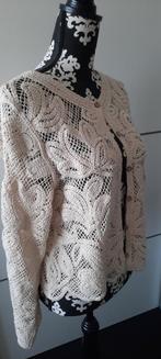 Nieuw beige (gehaakt) dames vestje mt M, Kleding | Dames, Truien en Vesten, Verzenden, Nieuw, Maat 38/40 (M), Beige
