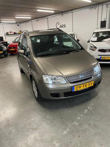 Fiat idea ( automatich airco) 6 versneling beschikbaar voor biedingen