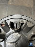 ORIGINELE Mercedes Vito Viano naafkap naafdop wieldop zwart, Auto diversen, Wieldoppen, Gebruikt, -, -, Ophalen of Verzenden