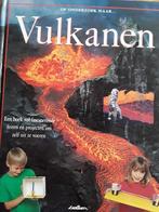 R. Kerrod - Vulkanen.vanaf 10 jaar, Boeken, Kinderboeken | Jeugd | 10 tot 12 jaar, R. Kerrod, Gelezen, Ophalen of Verzenden