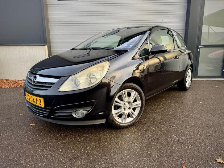 Opel Corsa 1.4-16V Cosmo / DB-KETTING NIEUW, Auto's, Opel, Bedrijf, Te koop, Corsa, ABS, Airbags, Airconditioning, Boordcomputer