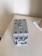 636. Relais 3 polig 60A spoel 24V DC, Hobby en Vrije tijd, Elektronica-componenten, Ophalen of Verzenden, Nieuw