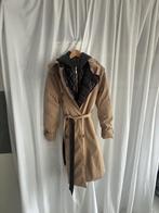 Jas trench coat large Merk Reserved, Kleding | Dames, Beige, Maat 42/44 (L), Ophalen of Verzenden, Gedragen