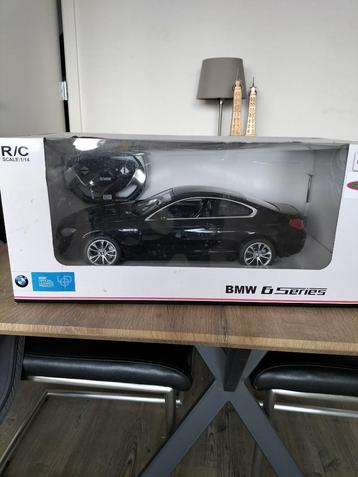 Bestuurbare auto  beschikbaar voor biedingen