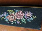 PETIT  POINT, Antiek en Kunst, Antiek | Kleding en Accessoires, Ophalen of Verzenden