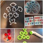 Diverse Bakspullen - Koekvormen, Letters, Decoratie, Hobby en Vrije tijd, Ophalen of Verzenden, Gebruikt, Taarten of Cupcakes