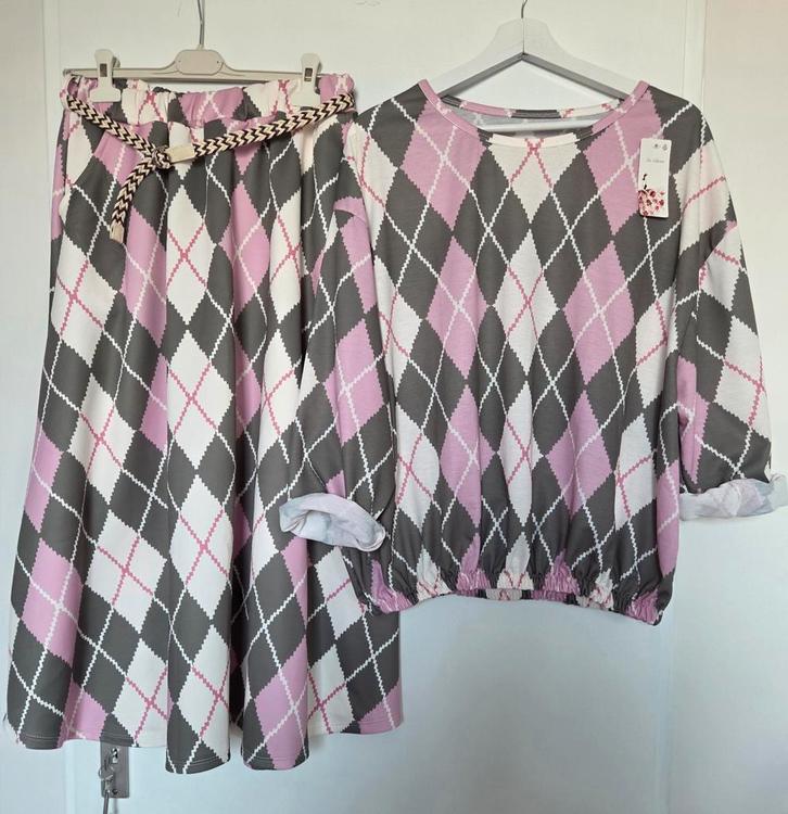 Ruitpatroon Blouse & Rok Set, Kleding | Dames, Overige Dameskleding, Nieuw, Ophalen of Verzenden