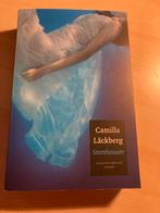 Camilla Läckberg - Steenhouwer, Boeken, Ophalen of Verzenden, Zo goed als nieuw, Scandinavië