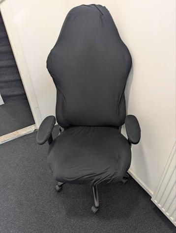 AKracing gaming stoel met 2 hoezen - Tilburg beschikbaar voor biedingen