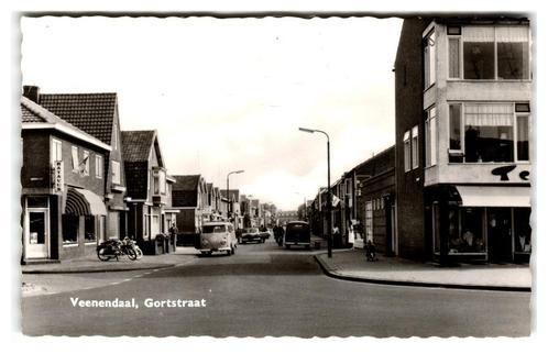 Veenendaal, Gortstraat. VW T1, Verzamelen, Ansichtkaarten | Nederland, Gelopen, Utrecht, 1960 tot 1980, Verzenden