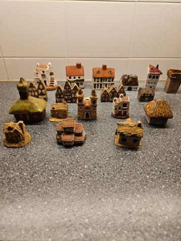Vintage Keramische Huisjes Collectie beschikbaar voor biedingen