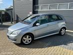 Mercedes B-klasse 200, airco, 5 deurs, lm velgen, apk 09-202, Auto's, Mercedes-Benz, Gebruikt, Zwart, 4 cilinders, Blauw
