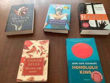 5 leuke boeken voor de vakantie beschikbaar voor biedingen