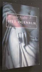 Magda Szabo : Het ogenblik, Ophalen of Verzenden, Zo goed als nieuw