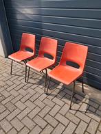 3 Vintage Ahrend de cirkel stoelen, oranje Philipus Potter., Ophalen, Overige kleuren, Drie, Metaal