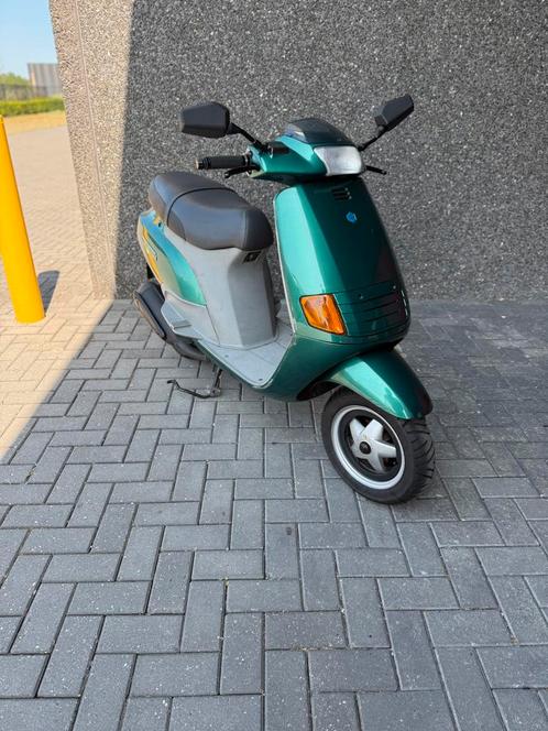 Piaggio Skr 125cc Duitse papieren, Fietsen en Brommers, Scooters | Piaggio, Gebruikt, Overige modellen, Ophalen of Verzenden