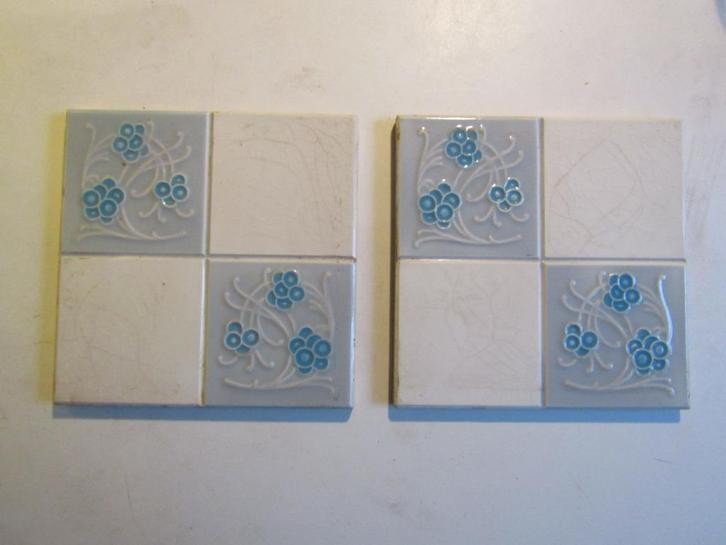 twee leuke art-nouveau tegels, Antiek en Kunst, Antiek | Wandborden en Tegels, Ophalen of Verzenden