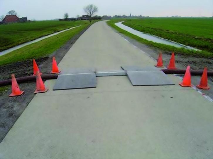 Slangbrug gebruikt, Tuin en Terras, Tuinslangen, Gebruikt, Overige typen, Ophalen