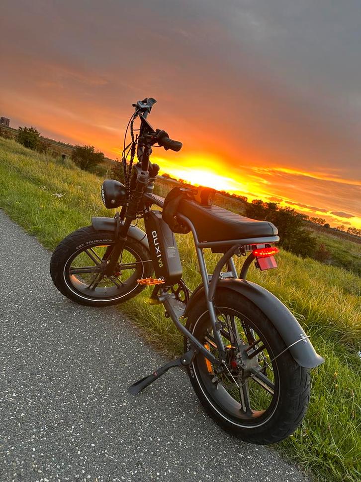 Fatbike V8 Custom!, Fietsen en Brommers, Elektrische fietsen, Zo goed als nieuw, Overige merken, 59 cm of meer, 50 km per accu of meer
