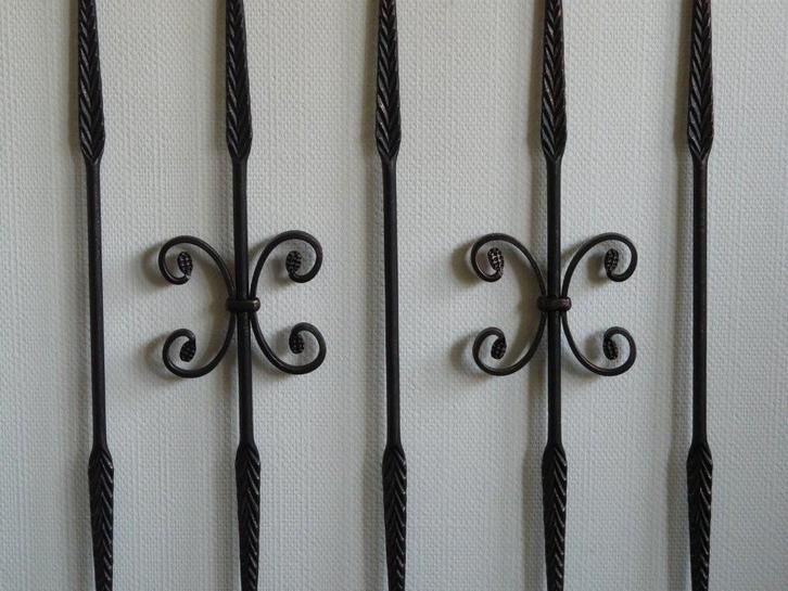 RT-26: div. trapspijlen sierspijlen hekje trap leuning bol, Huis en Inrichting, Woonaccessoires | Overige, Nieuw, Ophalen of Verzenden