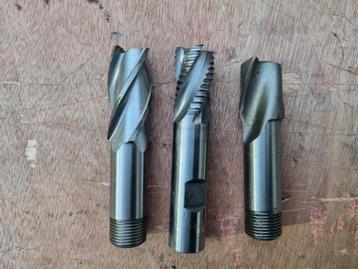 Mooie set frezen met schacht 6-8-10 - 12-16-20 of 25mm beschikbaar voor biedingen