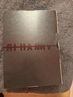 Rihanna Boek - Prachtig Fotoboek, Ophalen of Verzenden, Zo goed als nieuw, Personen