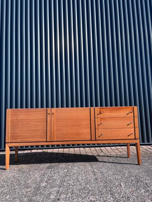 Vintage palette dressoir tvmeubel kast lowboard, Huis en Inrichting, Kasten | Dressoirs, Gebruikt, 25 tot 50 cm, Ophalen