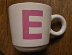 Mok met letter E, Ophalen of Verzenden, Zo goed als nieuw